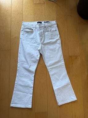 Banana Republic Women’s White Bootcut Jeans